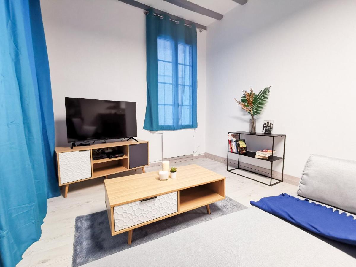 Appartement Ma Douce Charente - Superbe T3 Design Et Fonctionnel - Hyper Centre A Saintes Dış mekan fotoğraf