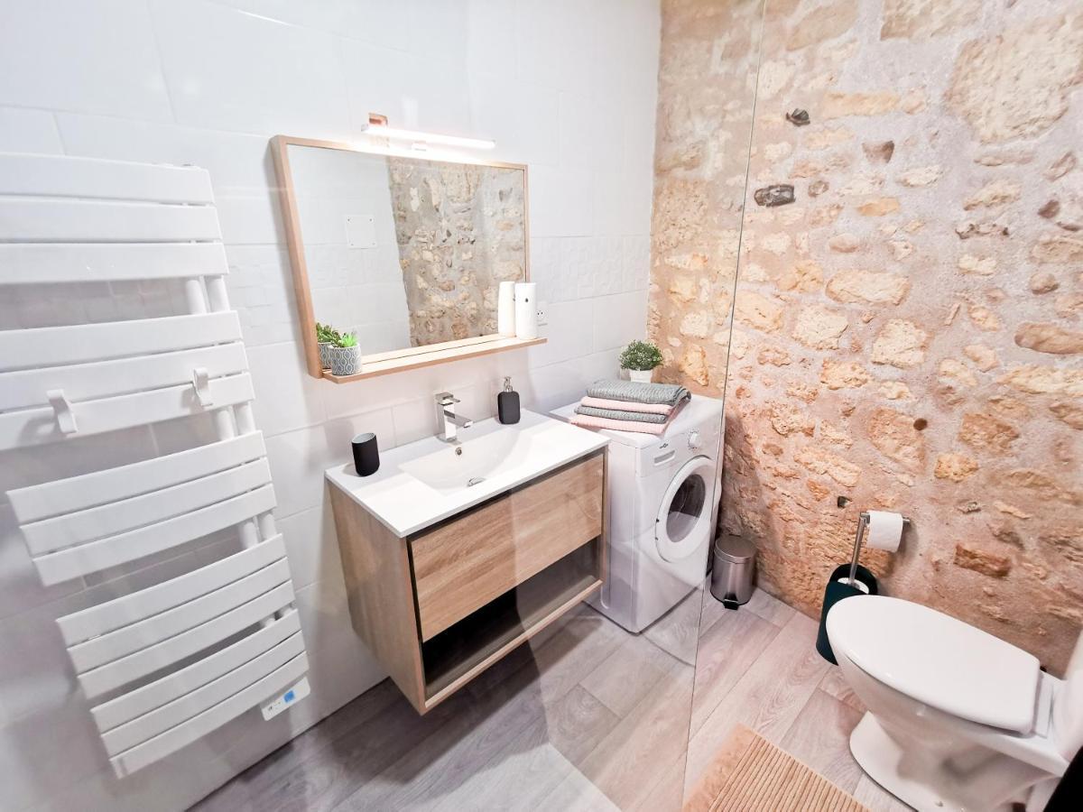 Appartement Ma Douce Charente - Superbe T3 Design Et Fonctionnel - Hyper Centre A Saintes Dış mekan fotoğraf